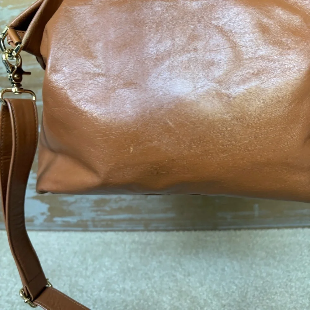 Tory Burch Dena Crossbody Purse Brown Leather Preppy Classic Gold Hardware